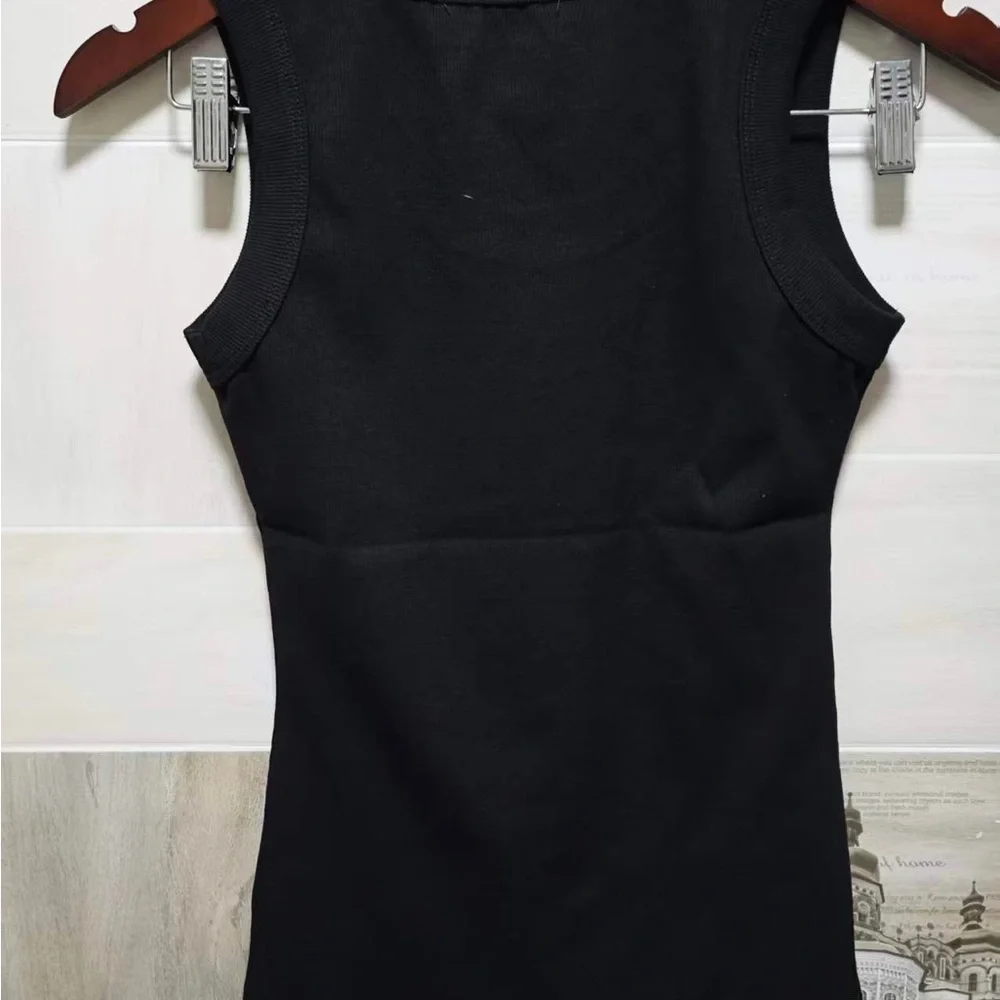 Chanel Black Cotton Tank Top with White CC Logo - Picture 3 of 3